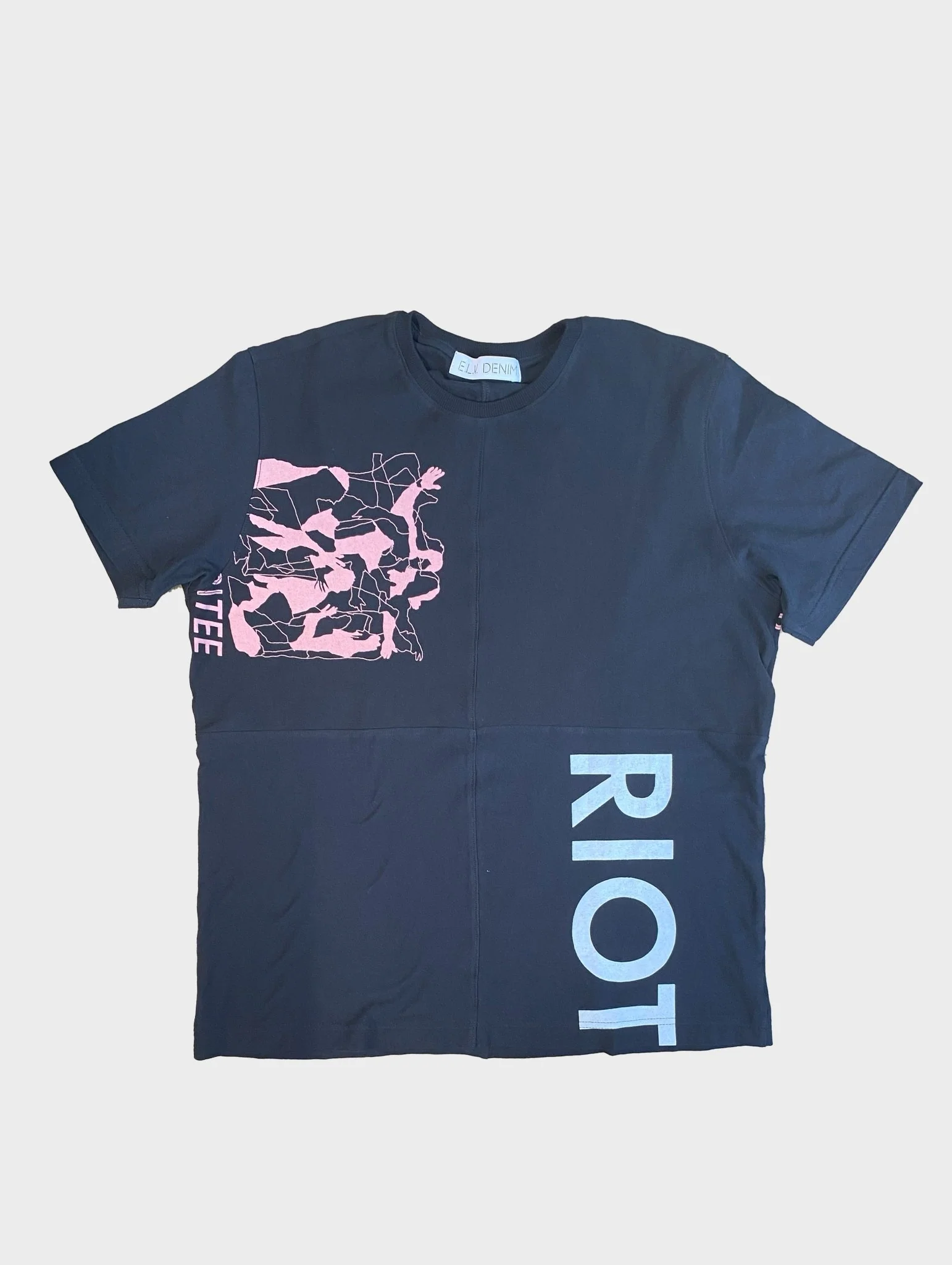 The Classic T-Shirt Black S