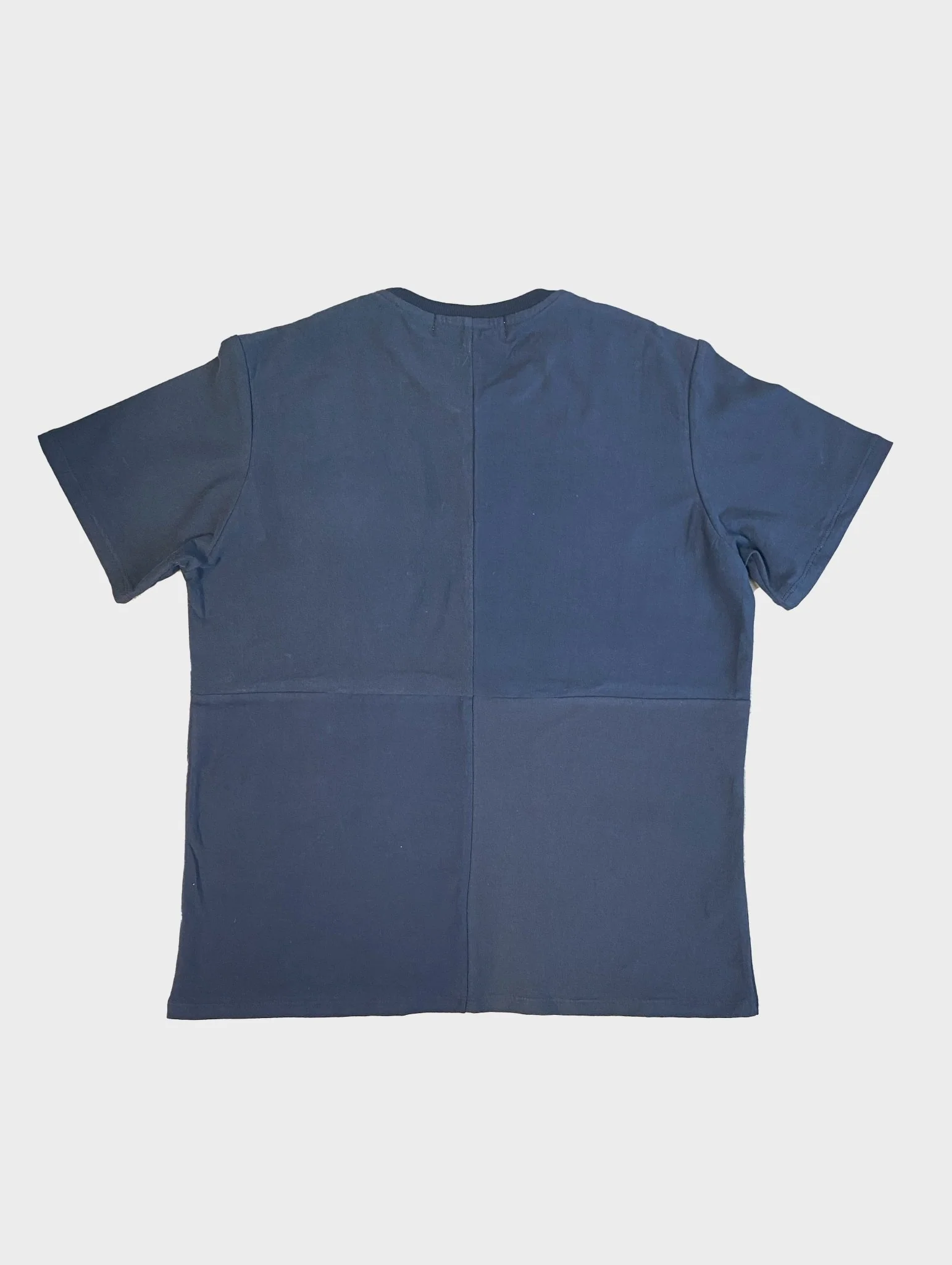The Classic T-Shirt Black S - Image 2
