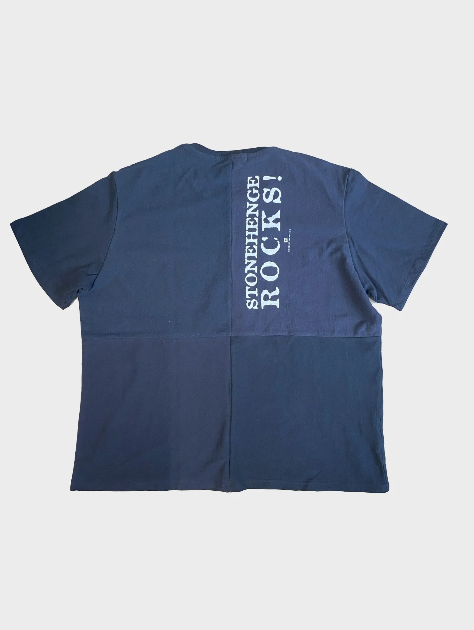 The Classic T-Shirt Black XL - Image 2